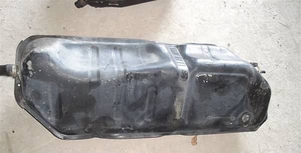 Купить горловину бензобака Тойота Эстима в Ростове на Дону