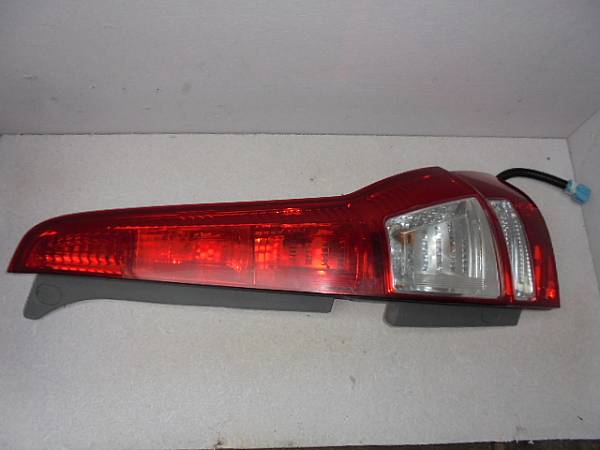 фонарь задний honda civic 7 em. задние фонари honda civic 4d. задний фонарь honda. Led фонарь honda crv 4. 217-1978l-ae.